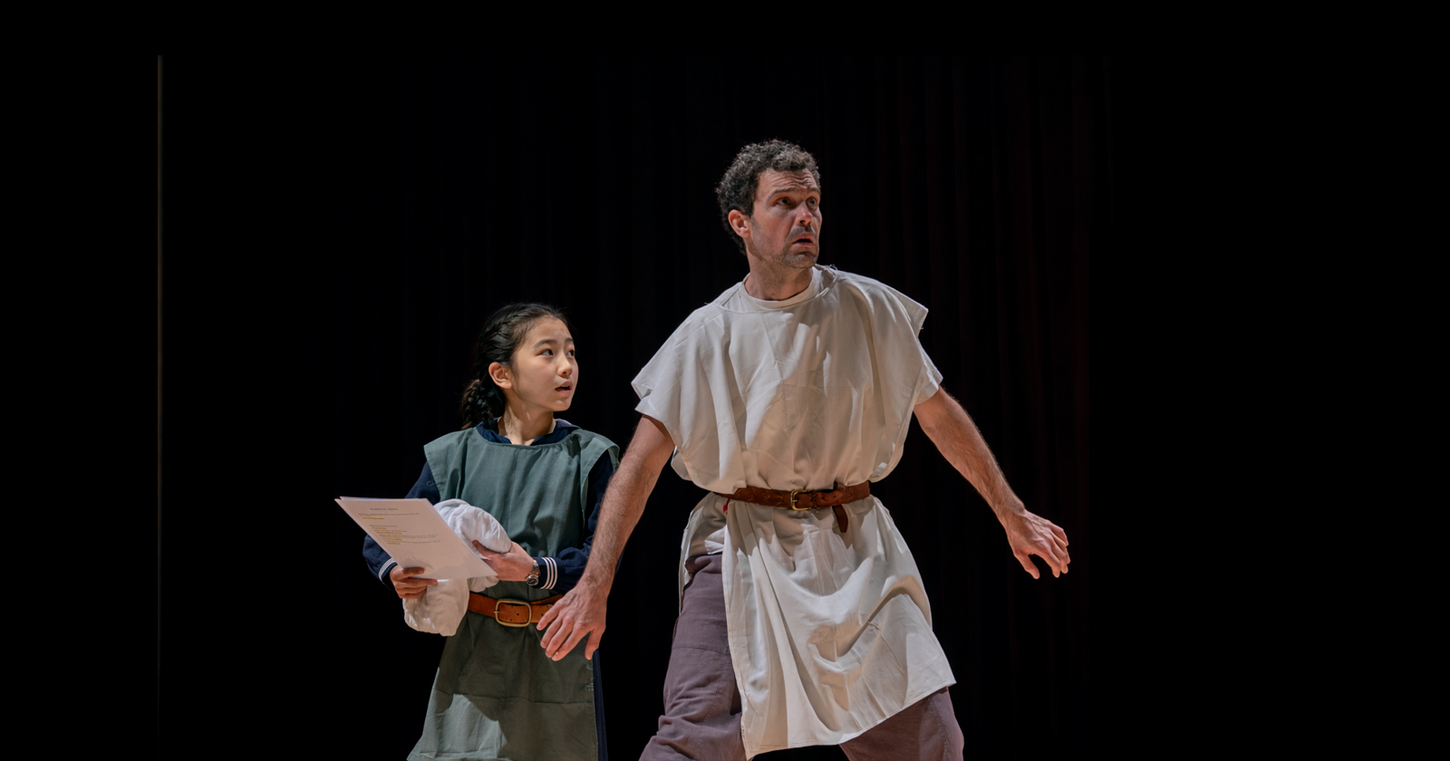 英語教育劇の公演風景